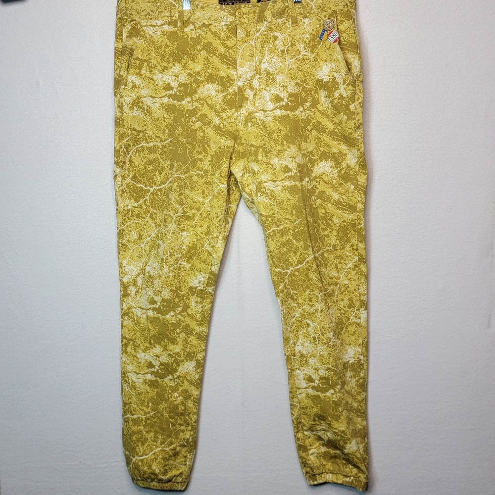 AKOO Stylish Yellow Patterned Men's‎ Pants SIZE 40